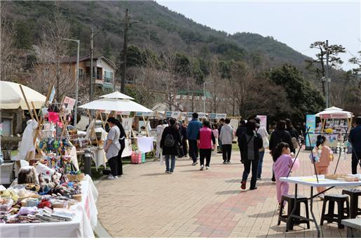 (재)화순군문화관광재단 양일간 동구리 호수공원 「벚꽃이 있는 날」 행사 개최 성료